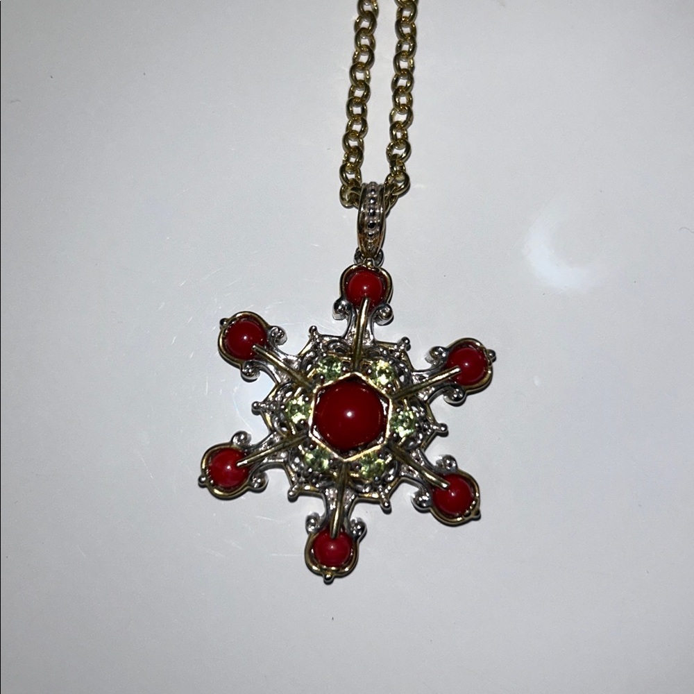 NWOT Gems en Vogue Sterling Silver Palladium Red Coral Snow Flake Pendant